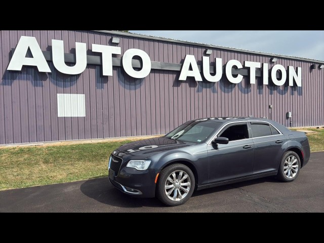 BUY CHRYSLER 300 2016 4DR SDN LIMITED AWD, Columbia Central Missouri Auto Auction